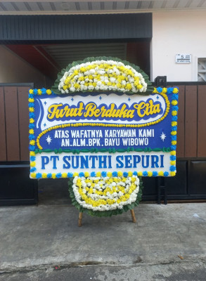 Papan Bunga Duka di Ganjar Asri