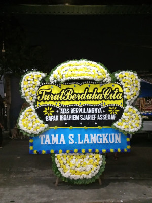 Papan Bunga Duka di Ganjar Asri