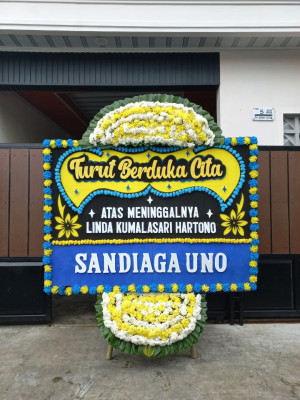 Papan Bunga Duka di Ganjar Asri