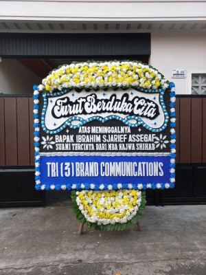 Papan Bunga Duka di Ganjar Asri
